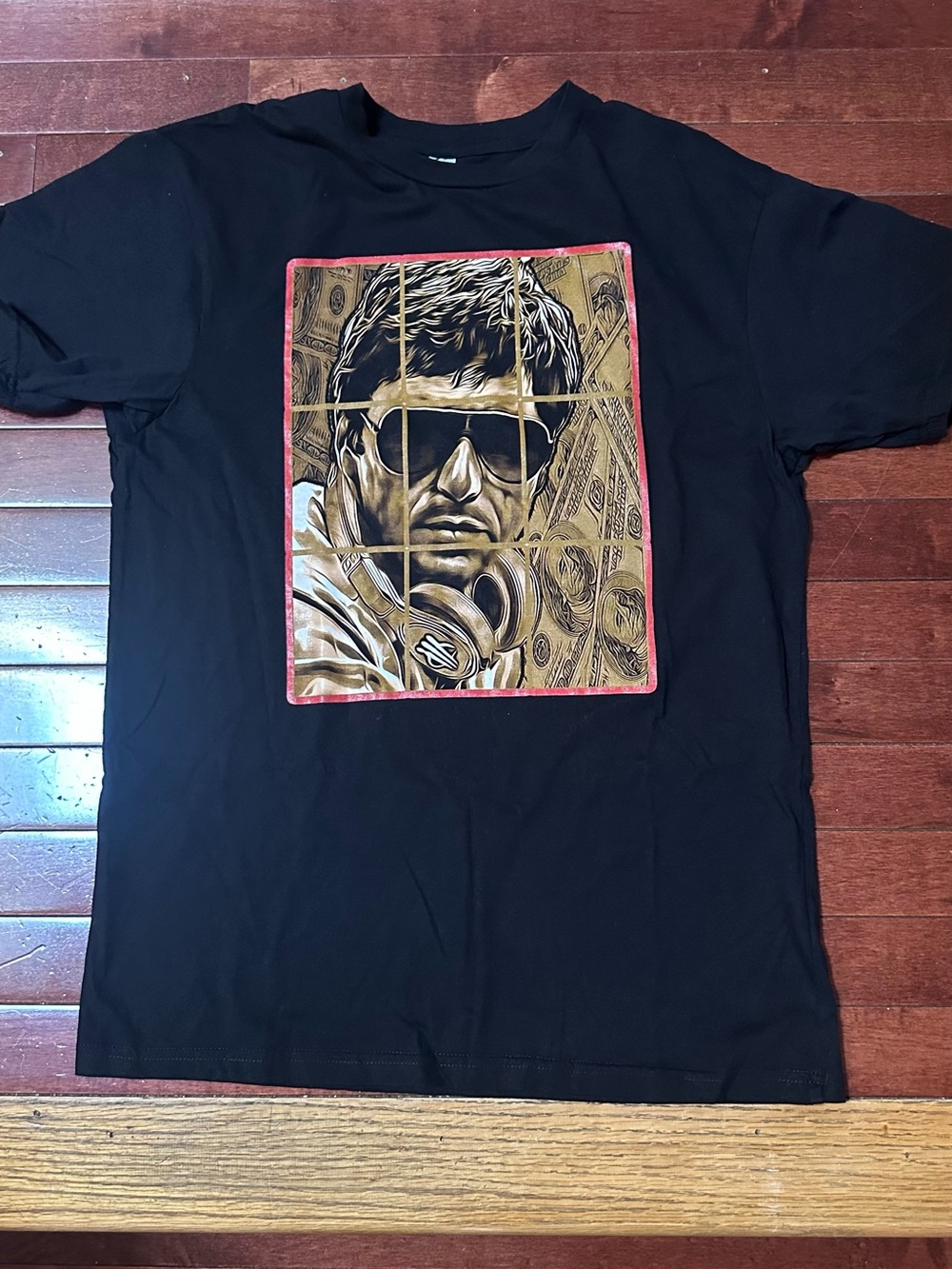 ILL Currency Black Graphic Men’s T-Shirt with Gold Portrait Print